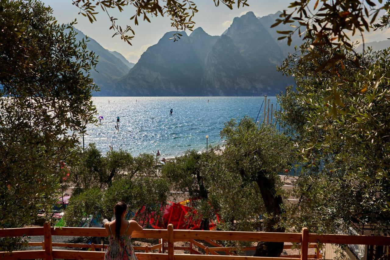 Hotel Paradiso Conca d'Oro Torbole Sul Garda Esterno foto