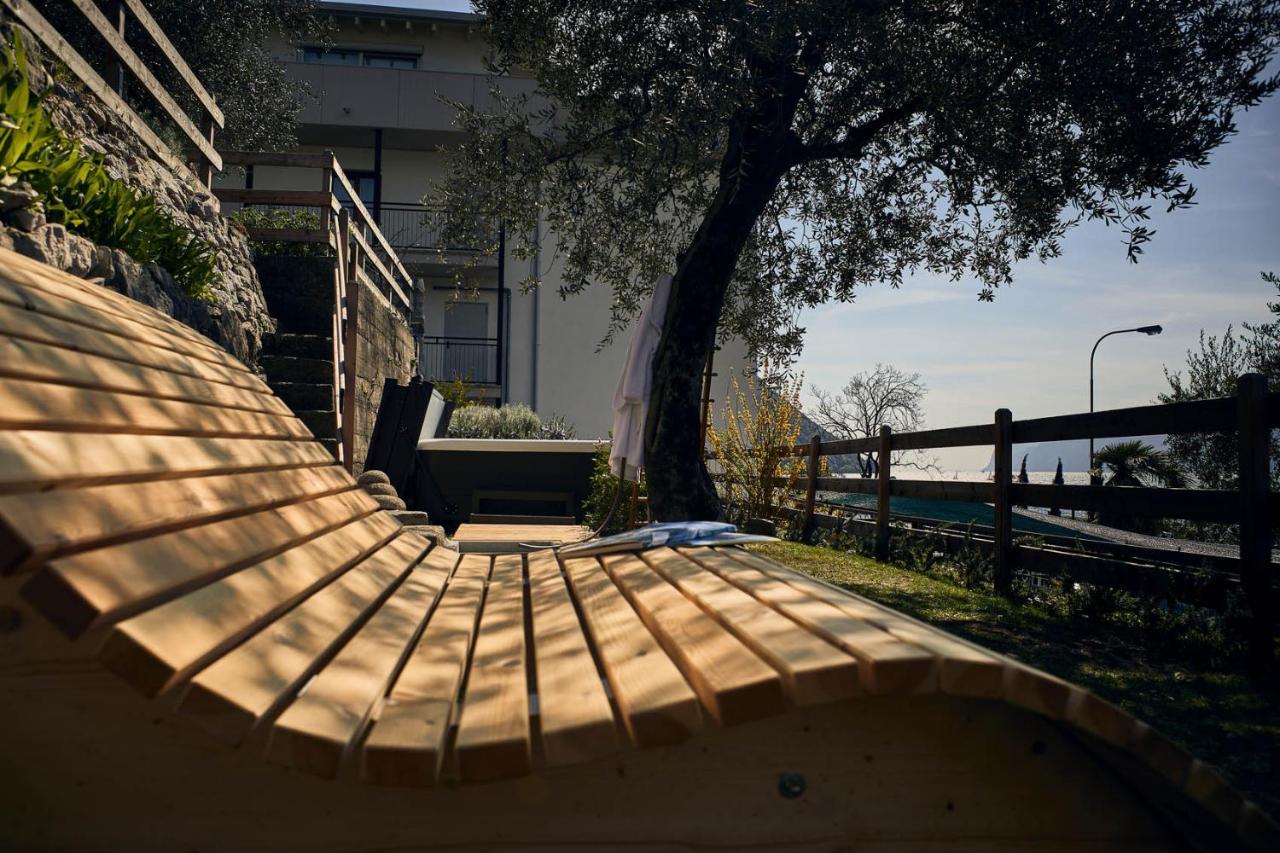 Hotel Paradiso Conca d'Oro Torbole Sul Garda Esterno foto