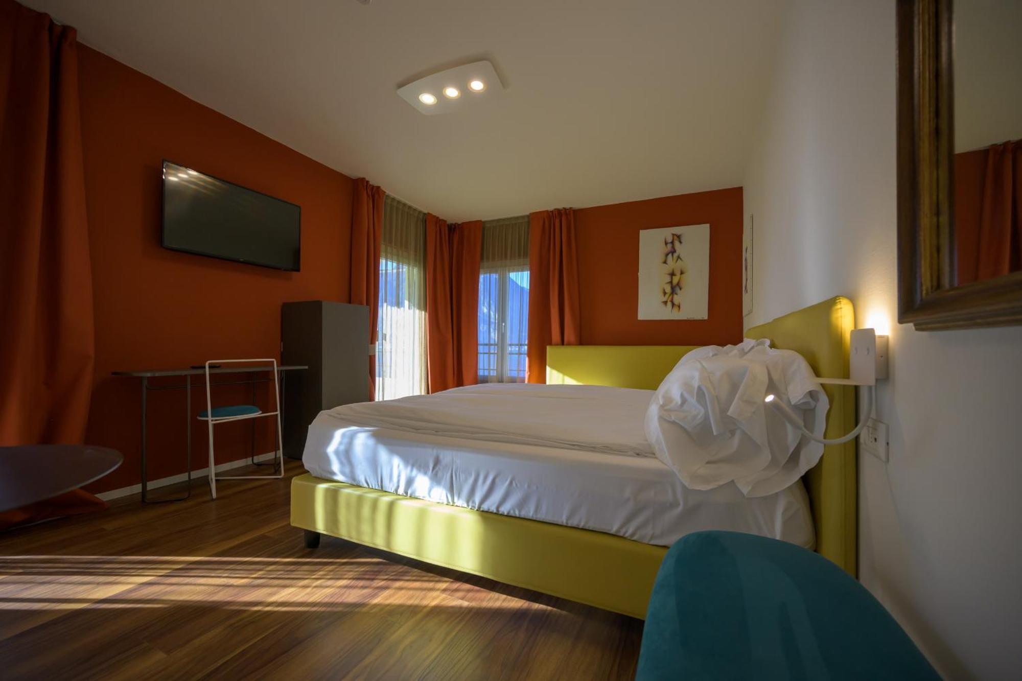 Hotel Paradiso Conca d'Oro Torbole Sul Garda Esterno foto